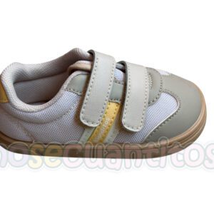 lonas respetuosas Blanditos Guppy Arena